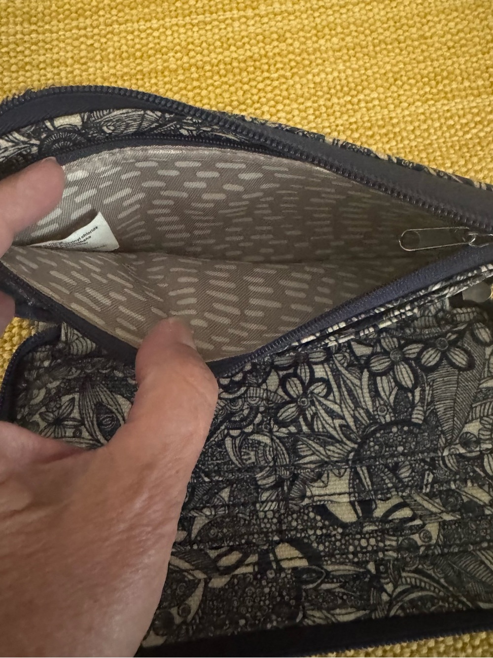 Sakroots Navy and Cream Floral Zip Wristlet/Wallet with Strap - Picture 5 of 7